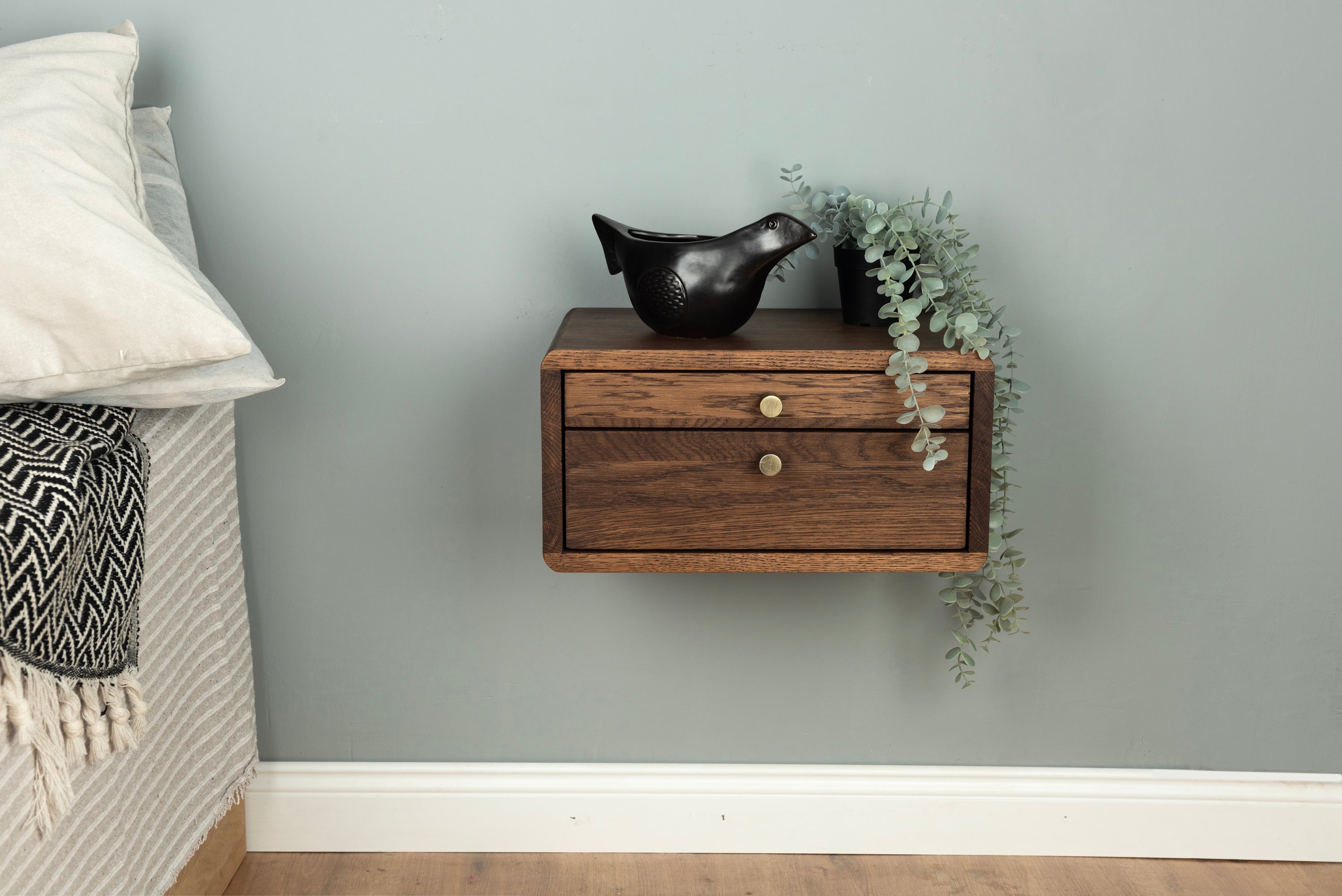 Floating Nightstand with 2 Drawers in Solid Oak – Modern Wall Mounted Bedside Table